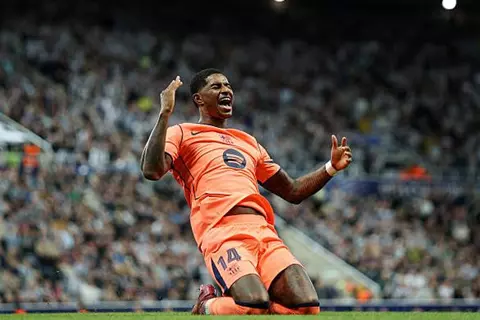 راشفورد: بالتأكيد أريد البقاء في برشلونة.. وسنسجل أكثر إذا لعب بيدري بشكل جيد